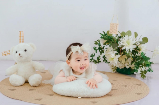乐陵宝宝三个月抬头不稳
